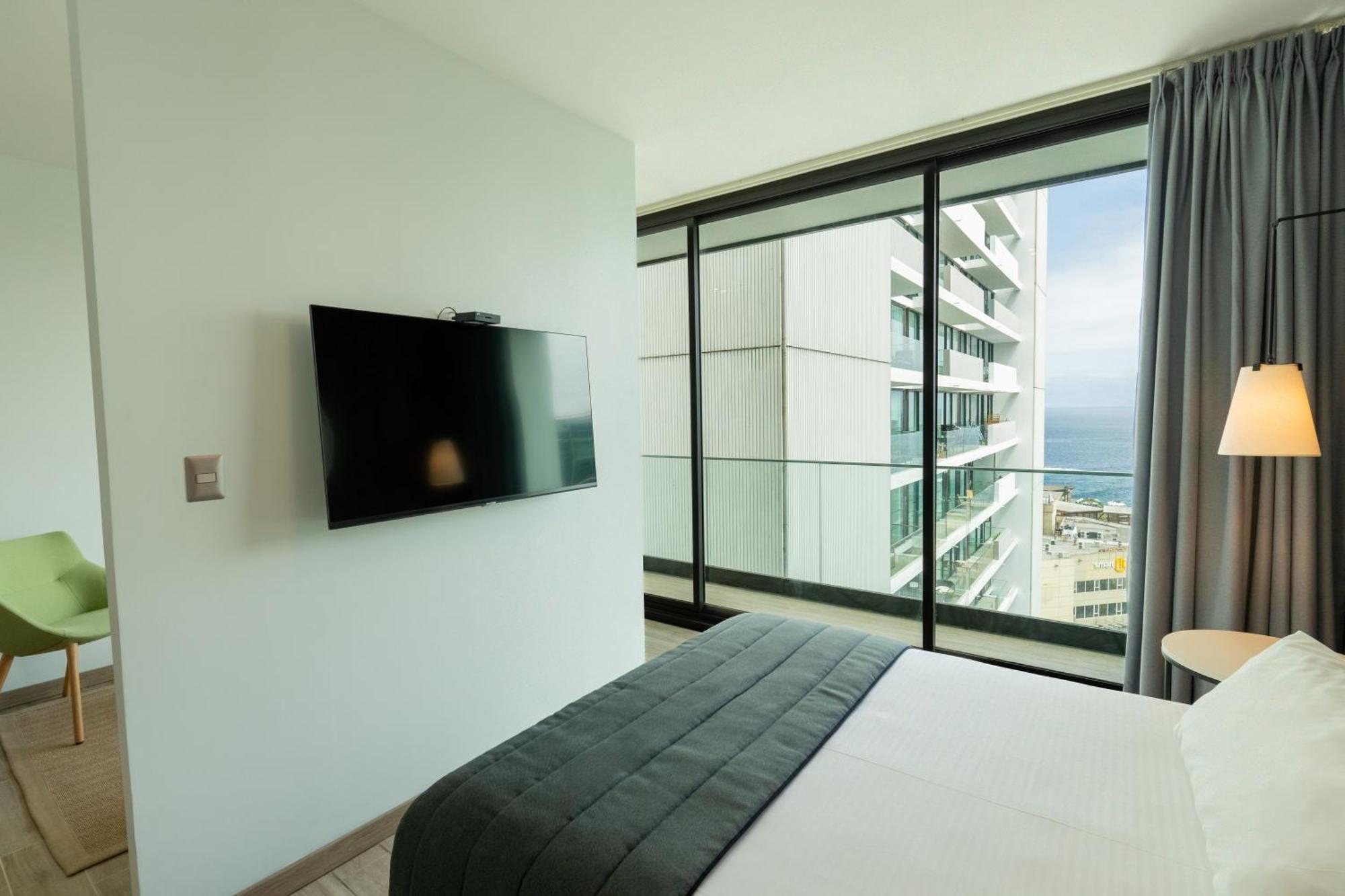 56 By Terrado Aparthotel *